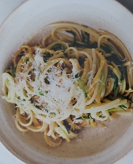 LEMONY COURGETTE LINGUINE