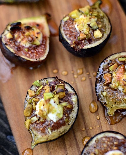 Roasted Figs with Goat Cheese and Honey