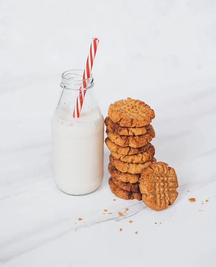 3 Ingredient Peanut Butter Cookies