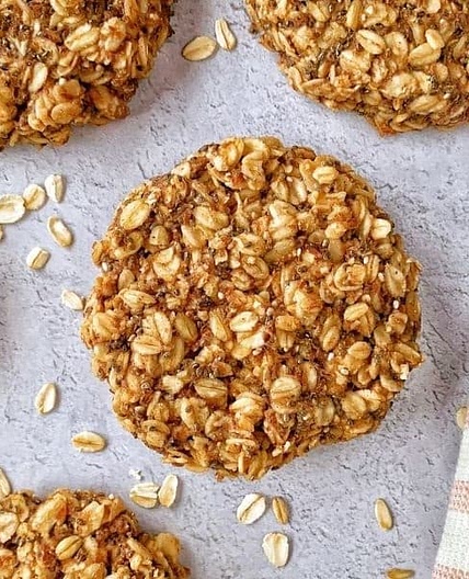Simple Oatmeal Protein Cookies