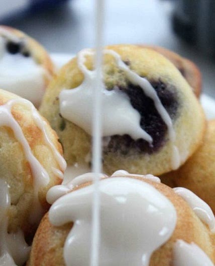 Petites boules de crêpes aux bleuets