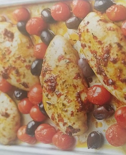 Chicken with harissa & tomatoes