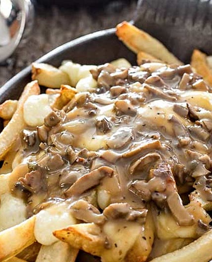 Poutine aux champignons