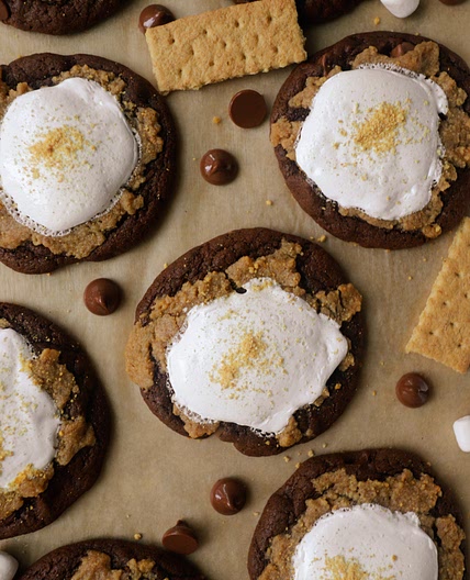 S'mores Brownies Crumbl Cookies