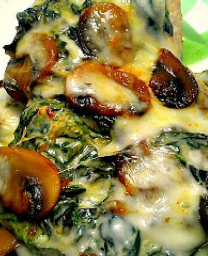 SMOTHERED CHICKEN