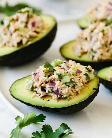 Tuna stuffed avacados