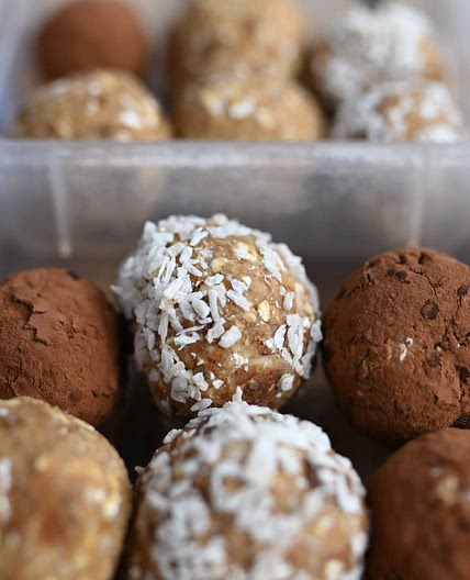 Non bake energy bites 