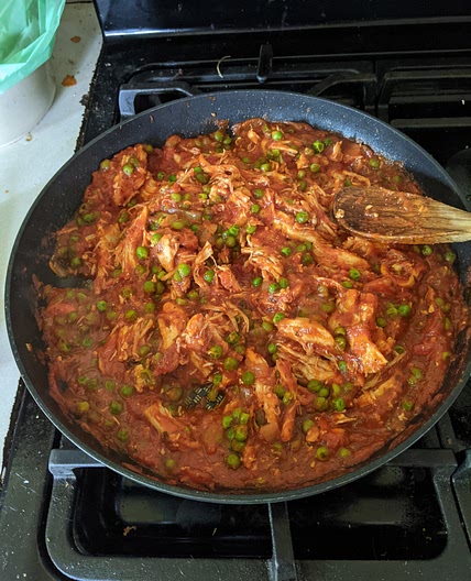Doffy's Saucy Shredded Chicken with Peas