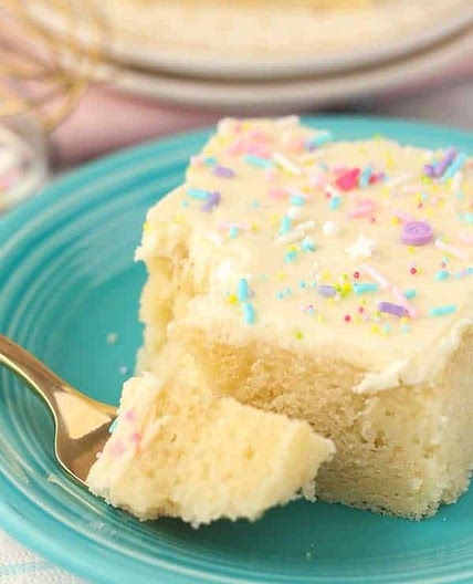 Moist Vanilla Cake Recipe