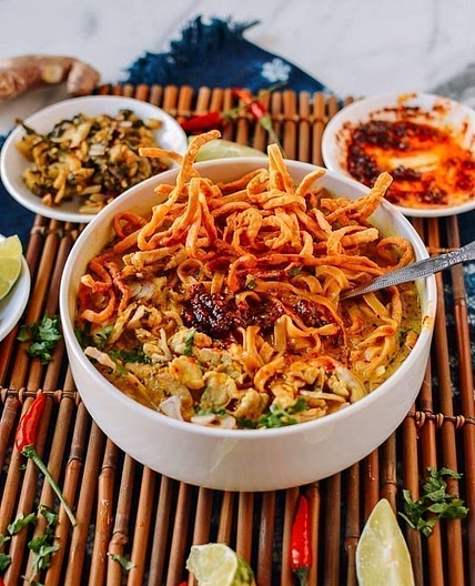 Chicken Khao Soi (Thai Coconut Curry Noodle Soup)