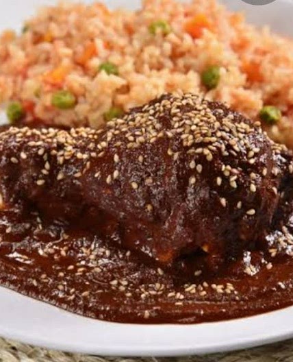 Pollo con mole