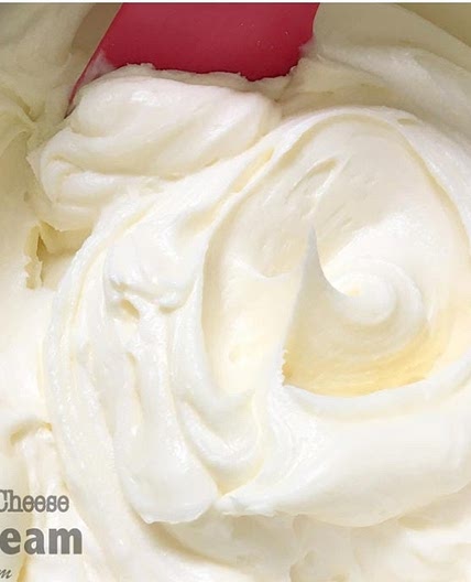 Lemon Cream Cheese Buttercream Frosting