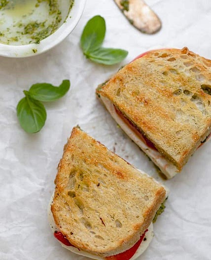 Grilled Mozzarella Sandwich