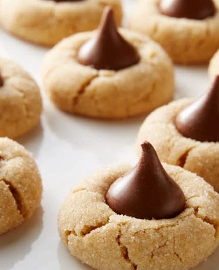 Peanut Butter Blossom Cookies