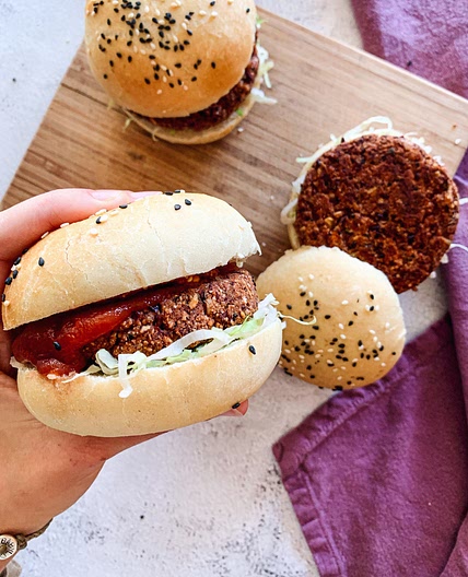 Quinoa and Red Kidney Burgers | Vegan burgers