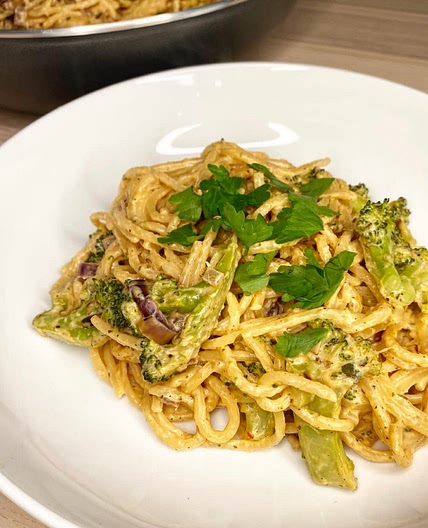 Cheesy Broccoli Pasta