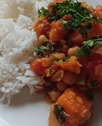 Lentil and sweet potato curry
