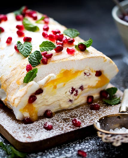 Lemon Curd and Pomegranate Rolled Pavlova Recipe