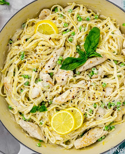 One Pot Creamy Lemon Chicken Pasta with Basil and Peas