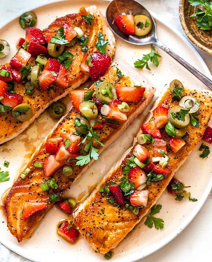 Salmon with Strawberry-Scallion Tapenade