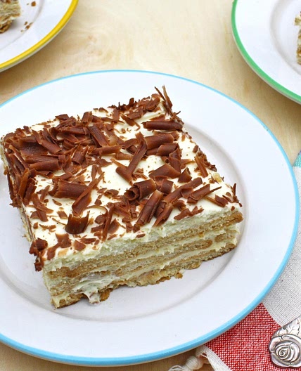 The Best No-Bake Israeli Ice Box Cake | The Nosher