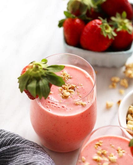 Best Strawberry Smoothie