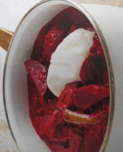 Creamy beetroot curry