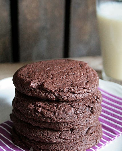 Simple and Quick Chocolate Cookies