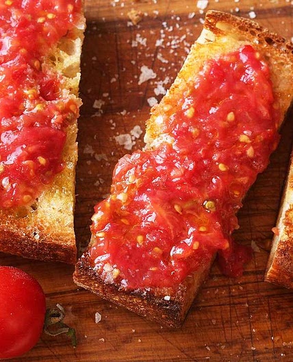 Pan con Tomate (Spanish-Style Grilled Bread With Tomato) Recipe