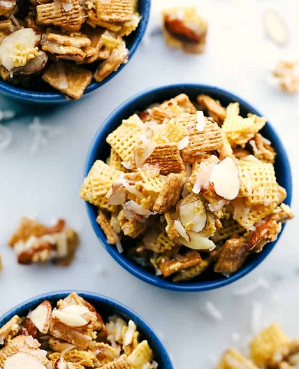 Ooey Gooey Chex Mix
