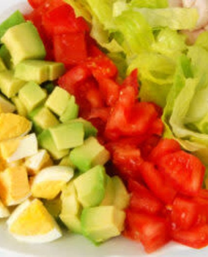 Clean-Eating Cobb Salad