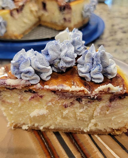 "Montana style" my version White chocolate huckleberry cheesecake with white chocolate & Amaretto liqueur 