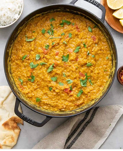 Red lentil dal with aromatics 