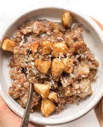 Cinnamon Apple Breakfast Quinoa