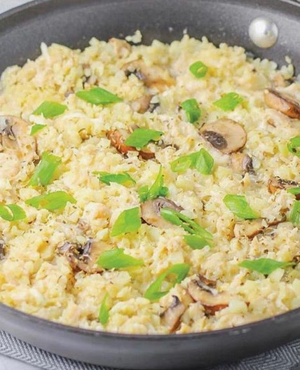 Cheesy Chicken Cauliflower Skillet