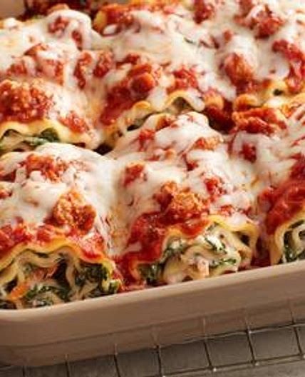 Cheesy Spinach Lasagna Roll-Ups