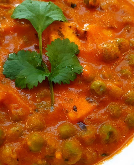 Matar Paneer | OvalShelf