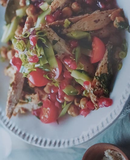 ZAATAR CHICKEN AND CHICKPEA SALAD