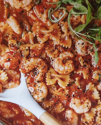 Oven-baked spicy prawn arrabbiata pasta