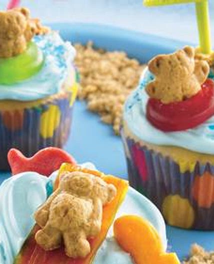 Teddy-at-the-Beach Cupcakes