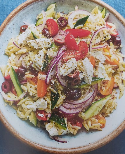 GREEK SALAD ORZO