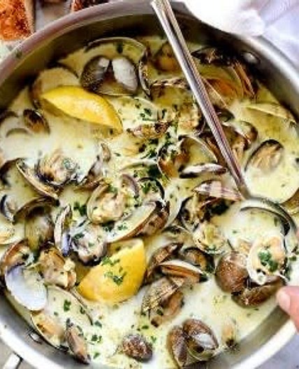 Steamed clams 