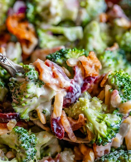 Easy Broccoli Bacon Salad