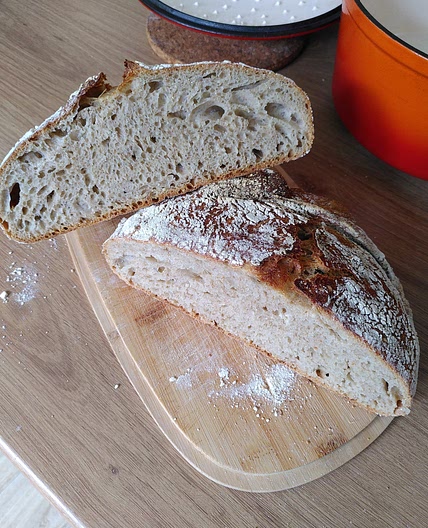 Subtle Rye and Spelt Sourdough