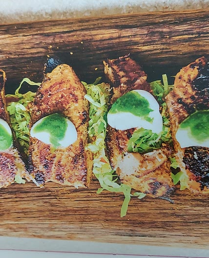 CAJUN SALMON PO' BOY