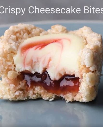 Crispy Cheesecake Bites