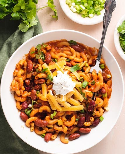 One Pot Vegetarian Chili Mac