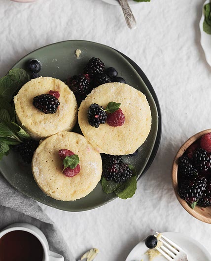Dr. Gundry’s Tasty Coconut-Almond Flour Muffin in a Mug