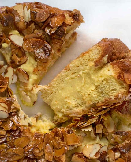 Bee Sting Cake