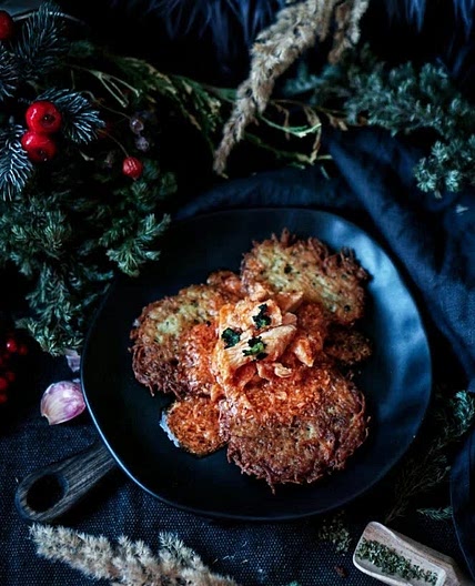 Bramboráky s masovou směsí